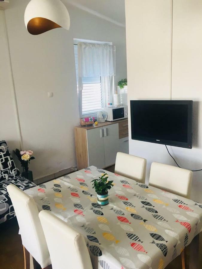 Holiday Home Morgan Vir Kültér fotó